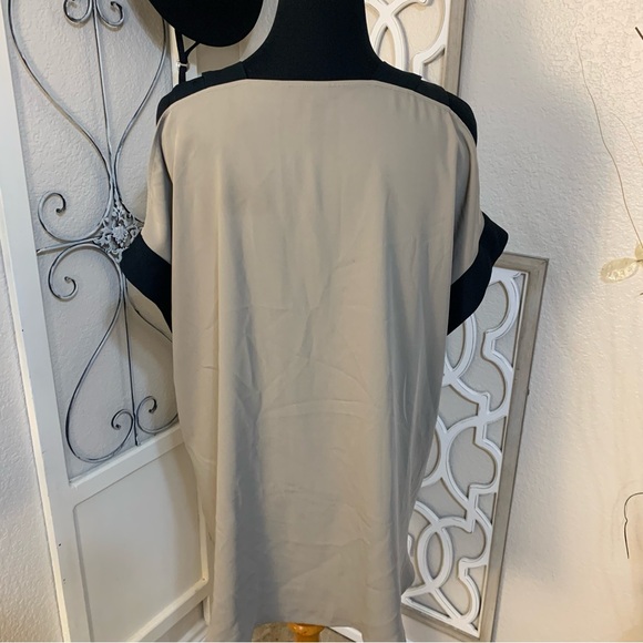 Alfani leaf pattern front open shoulders, top shirt blouse. - Picture 3 of 8